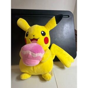 Pokemon Pikachu Plush with Cupcake Jazwares 2021 Yellow Stuffed Animal 97792